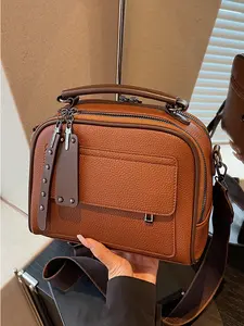 Retro and simple one-shoulder handbag, fashionable and textured casual and versatile one-shoulder crossbody bag, trendy and niche design one-shoulder commuter bag, suitable for daily commuting, matching and other scenarios, Casual Handbag Satchel