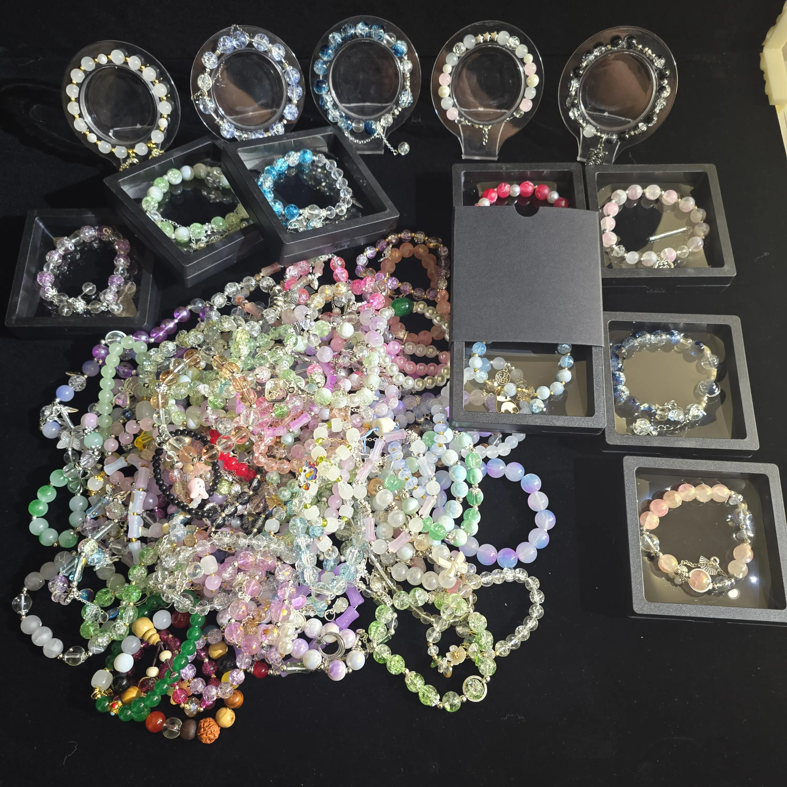 Rich girl 3 Bracelet stack - TikTok Shop display picture 2