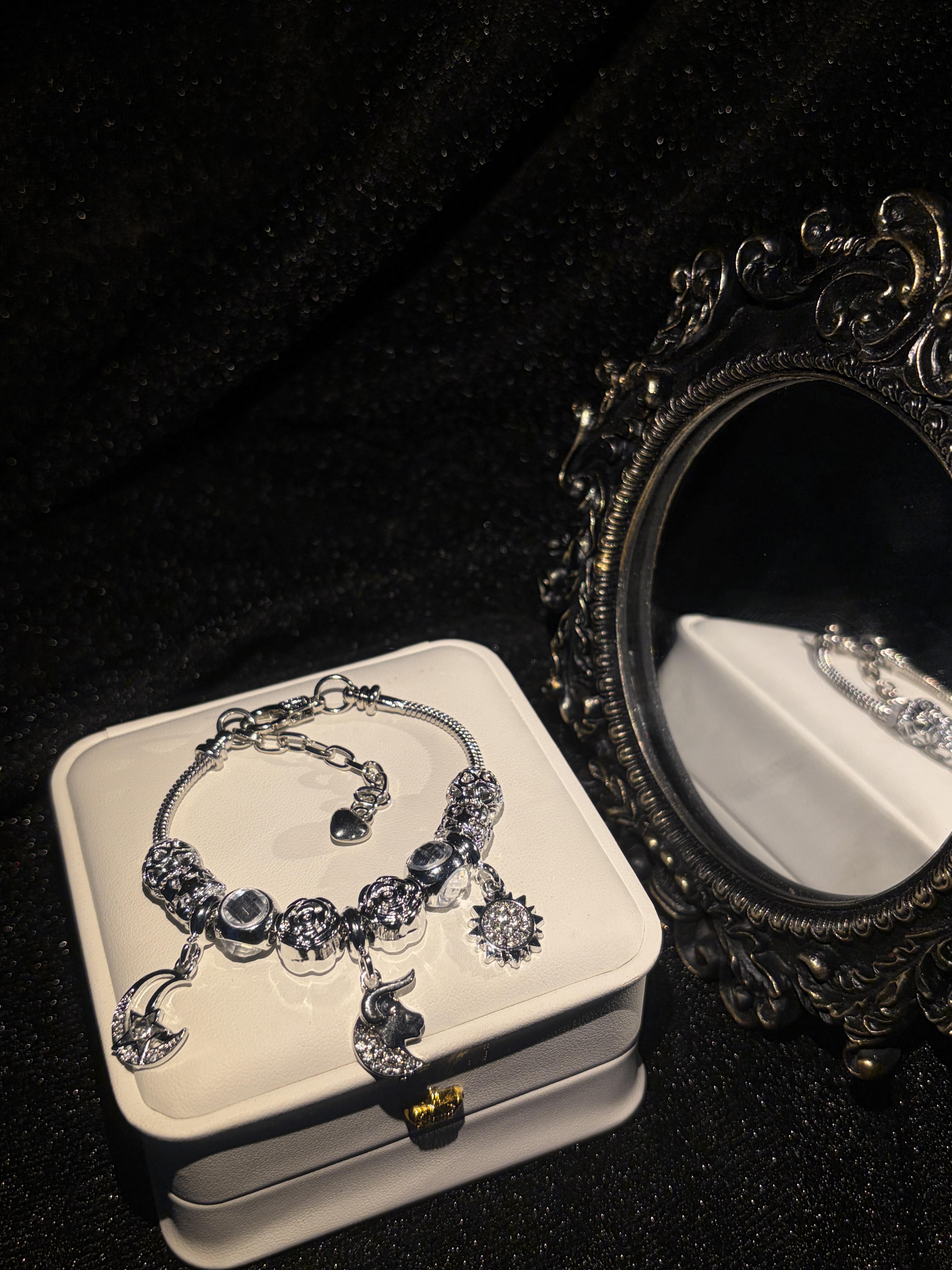 Stunning Silver‑Tone Sun Moon Zodiac Charm Bracelet Crystal Inlaid Constellation Pendant Bracelet Fashion Women Jewelry Birthday Gift