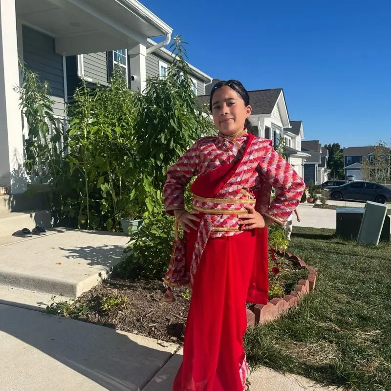 Gunyo Choli - Traditional Nepali Gunyo Choli set with Sari / Ready to ...