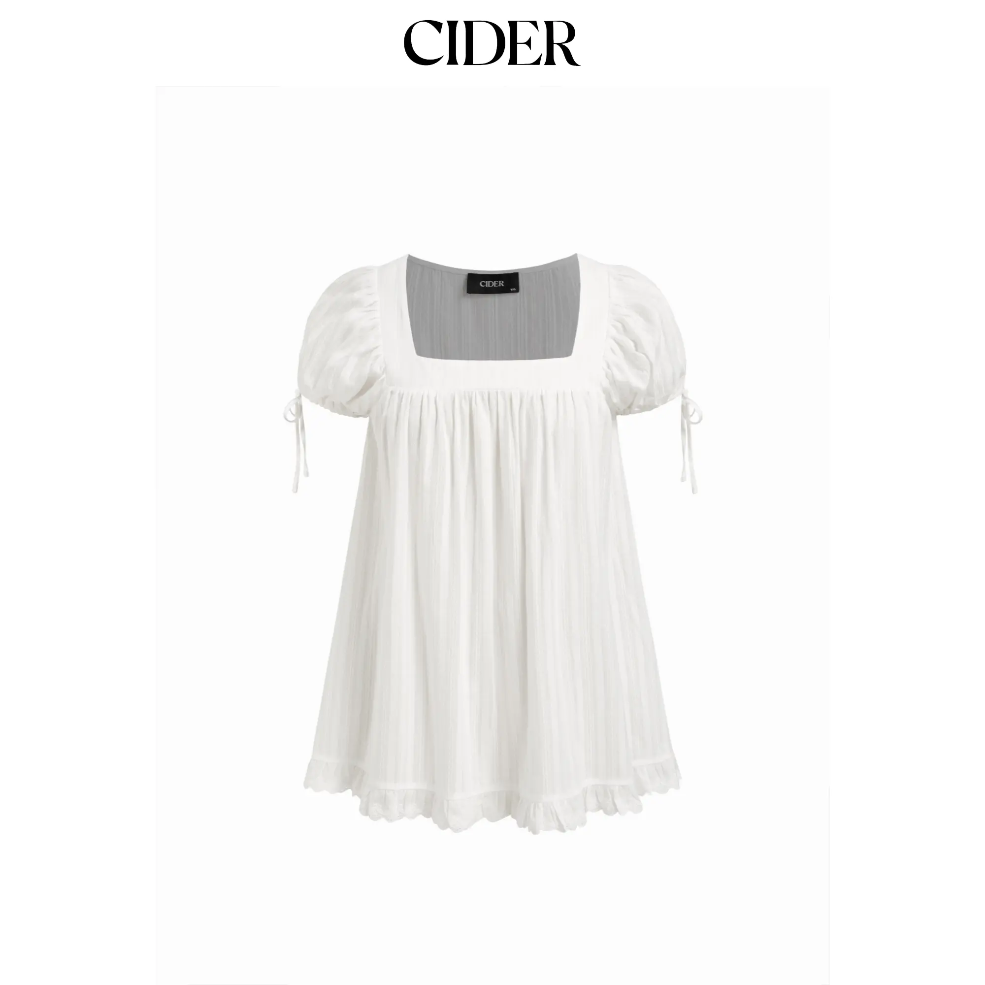 Cider Women's Curve & Plus Chic Oversized Cotton-blend Blouse with Puff Sleeves, Square Neck and Knotted Ruffle Detail, Chic Curves, Oversized Blouse, 1Xl - 16/18, Shirred Detail