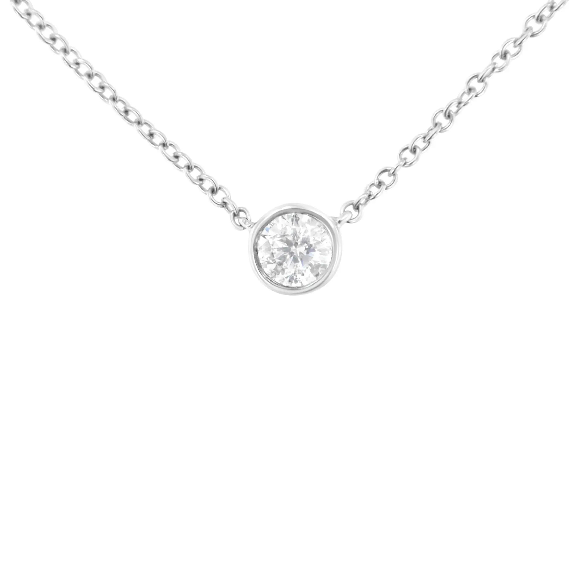 10K Gold 0.25 Carat Diamond Classic Bezel-Set Solitaire Pendant Neckla