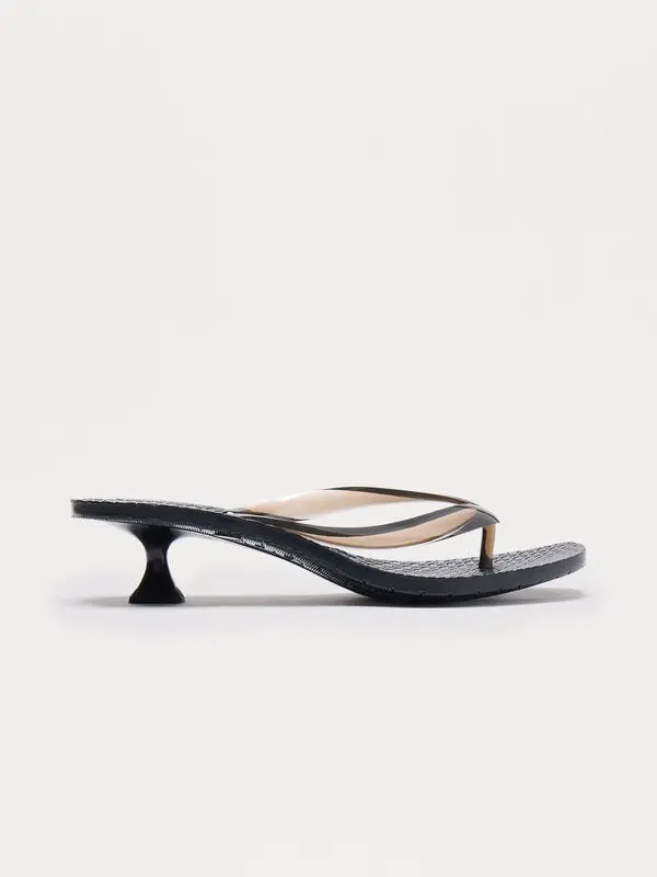 Women's Classy Thong Black Sandals, 1.5" Low Heel, Comfortable Heels with a Secure Fit for Summer Casual Outings