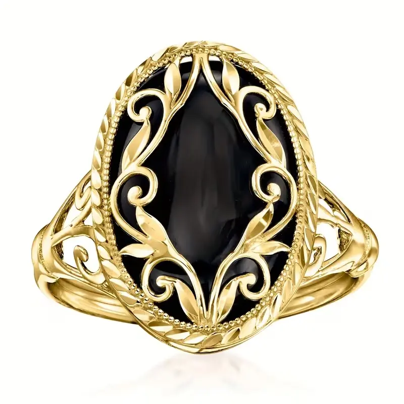 Vintage light luxury bohemian style ring.Vintage filigree ring.Art nouveau inspired jewelry.Handcrafted filigree detail.Openwork band design.Everyday vintage accessory.Timeless bohemian ring.Gift for vintage lovers.