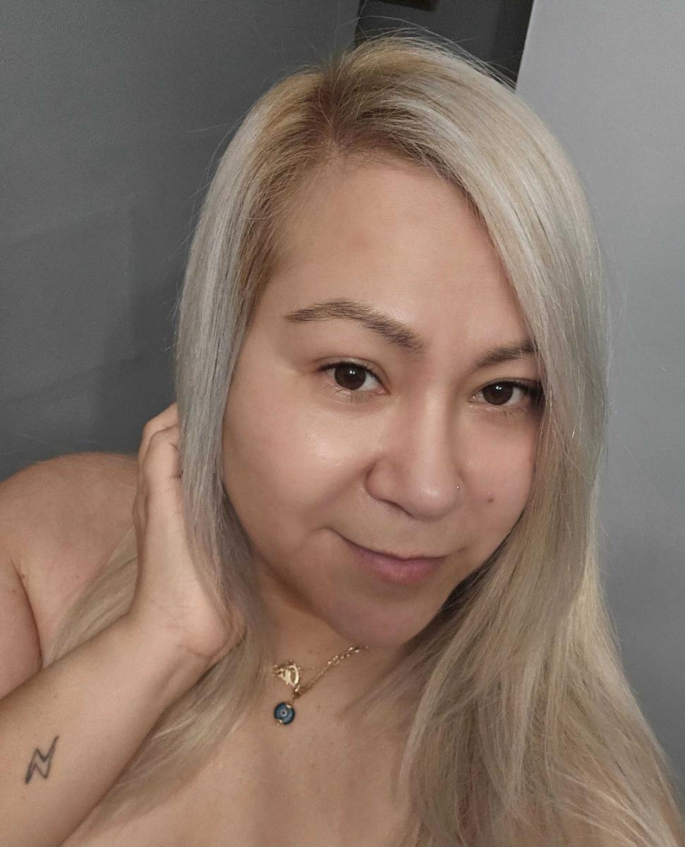 Item: 10.11 - Extra Light Deep Ash Blonde