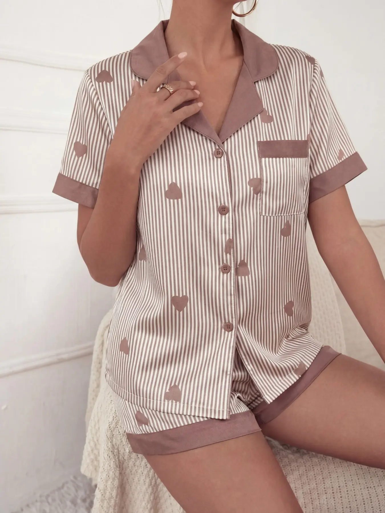 Striped Heart Print - Brown