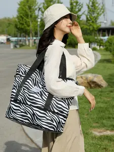 Unisex Travel Bag, Large Capacity, Zebra Pattern Design, Fashionable and Simple Style, Perfect for Outdoor Adventures