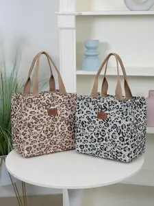 New thick embroidered fabric leopard print handbag, stylish and simple work bag, with zippered pockets, can be used as a shopping bag, large capacity, High Capacity Handbag, lunch box bag, bento bag