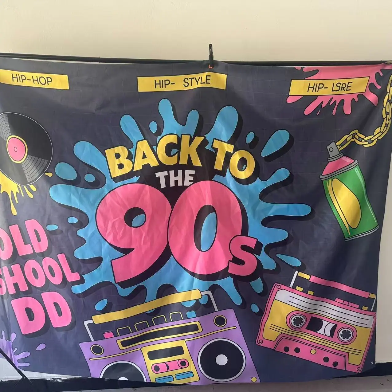 2D Polyester Flat Banner, 1pc 90S Retro Music Vibes, Perfect For Family Party Events, Wedding, Birthday, Coming-Of-Age, Ceremony, Christmas, Thanksgiving, Four Season, Entryway, Room Decor, Indoor/Outdoor Celebrations, Wedding Backdrop