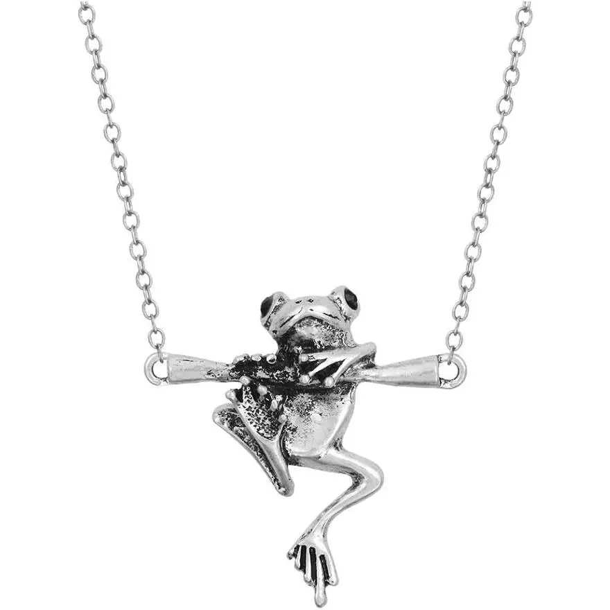 Cute Hanging Frog Pendant Necklace Vintage Silver Plated Funny Animal Necklace for Women Men Children