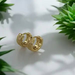 High quality gold-plated small wide 14 rings for daily use.