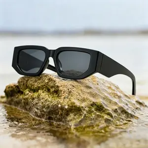 Fashion Retro Square Sunglasses for Men Women Classic Trendy Square Frame Shades UV400 Protection Sun Glasses Super Popular for All