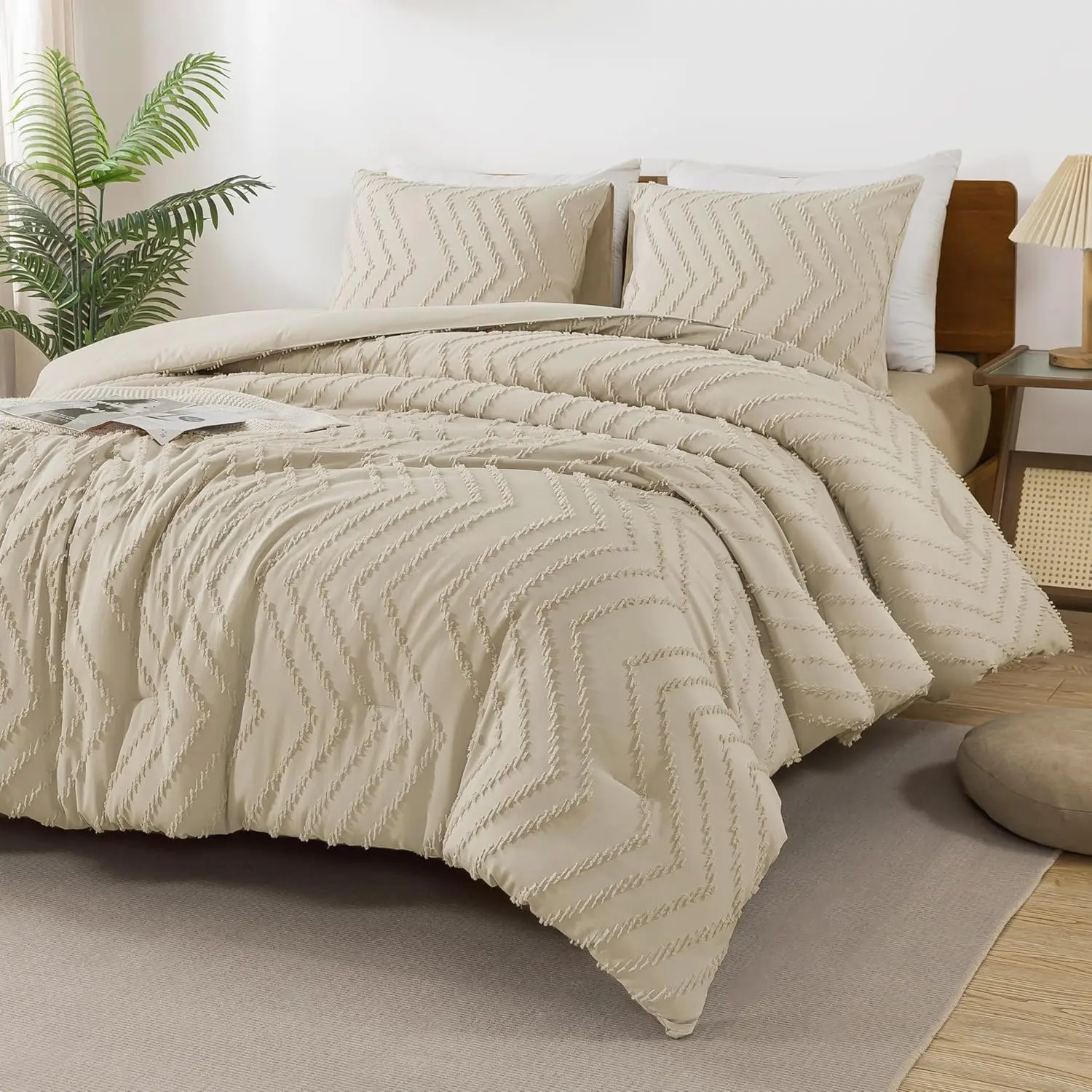 Light Khaki California King Comforter, Boho Cal King Warm Tufted Neutral Comforter Sets, 3 Cali King Aesthetic Chevron Farmhouse Cute Bohemian Textured