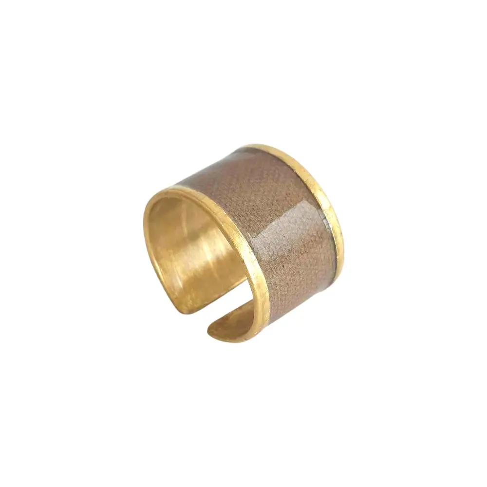 Beige Band Ring