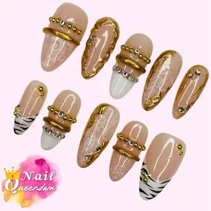 Nail Queendom[GOLDEN VEIL] Handcrafted 3D Press-On Nails Reusable Long Lasting Salon Quality Easy Application 10 Pieces Set Eco-Friendly 3D-gel Finish