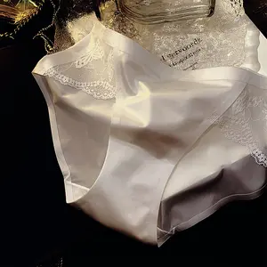 French high-end satin lace underwear for women, sexy hollow embroidery, comfortable and breathable, waist bag, seamless hip triangle pants