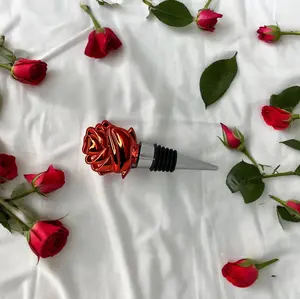 Romantic Red Rose-shaped Wine Bottle Stopper - Wine Lover's Gift