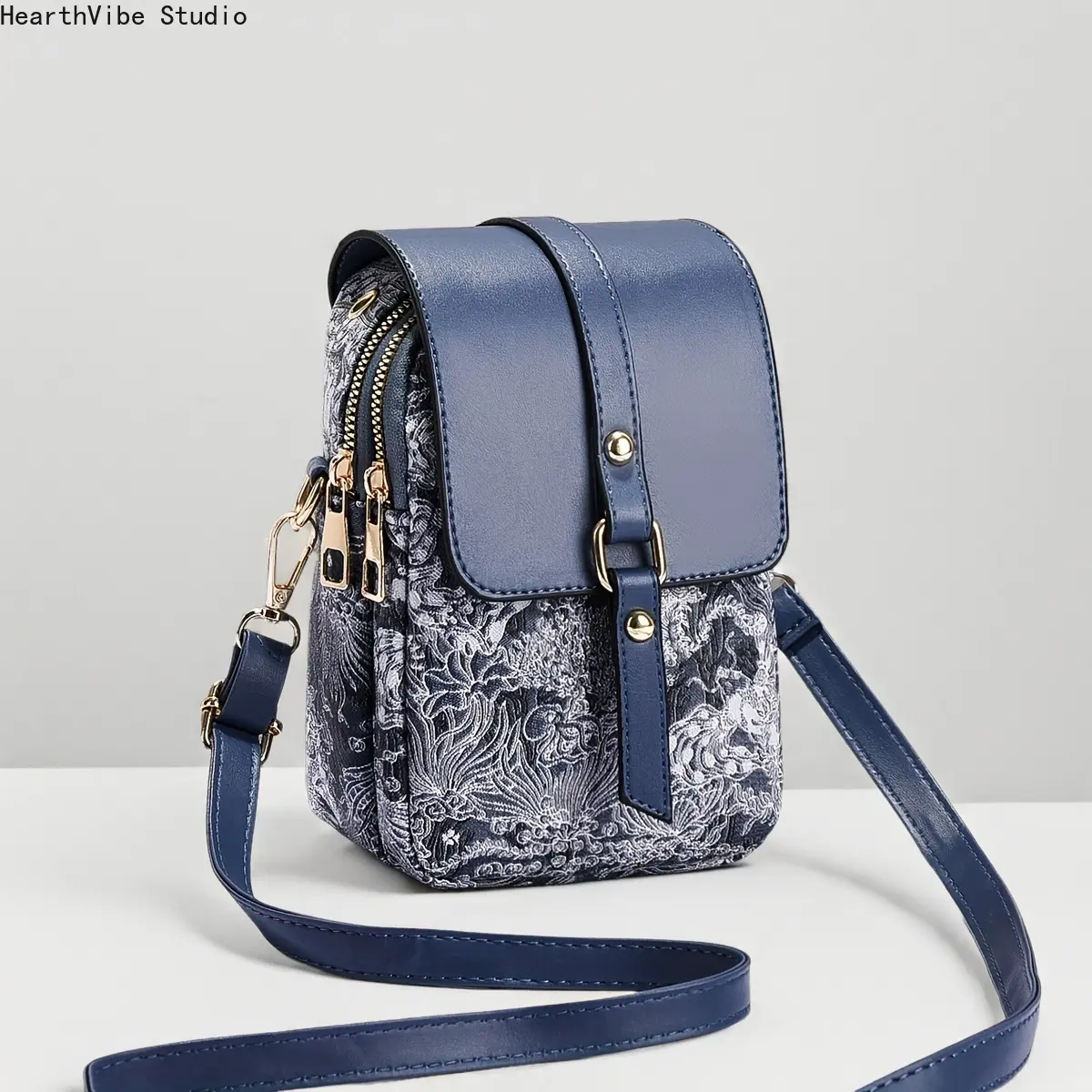 2025 New High-End Phone Bag, Versatile Small Bag, Stylish and Chic, Premium Texture, Multi-Layer, Practical, Lightweight, Large Capacity, Classic and  Crossbody Bag, Printed Shoulder Bag