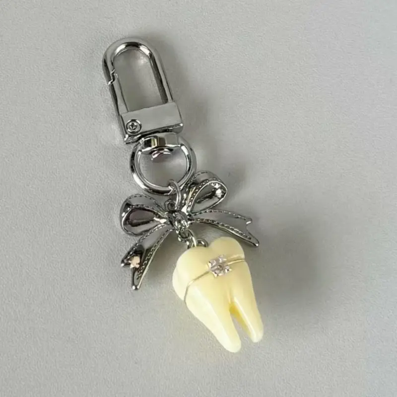 Cute Tooth Shaped Keychain, Fashionable Keychain for Women & Men, Trendy All-match & Exquisite Keychain for Birthday Gift, Keychain Kawaii, Keychain Pendant, Stylish Keychain, Keychains Cute