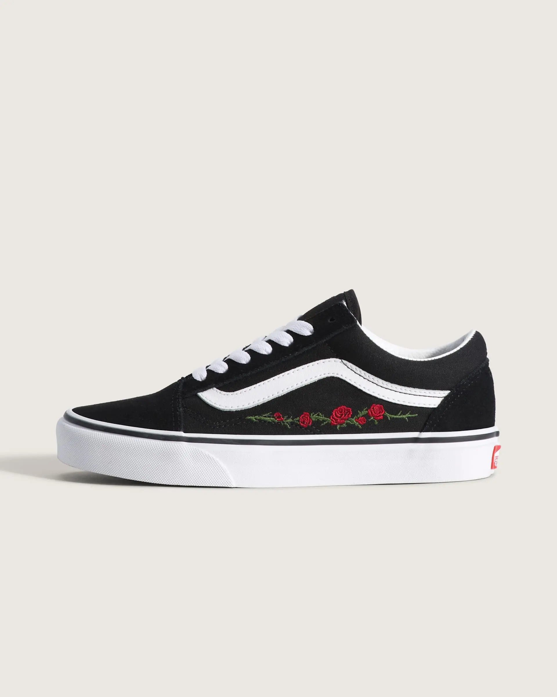 Vans Unisex Old Skool Low Top Shoe Vans Unisex Old Skool Low Top Shoe