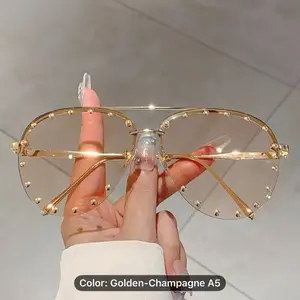Sunglasses in Golden-Champagne A5 Color - Fashion Accessory