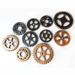 Vintage Distressed Wooden Gear Wall Decor, Modern Minimalist Wall Hanging, Wooden Craft for  Cafe Background Decoration