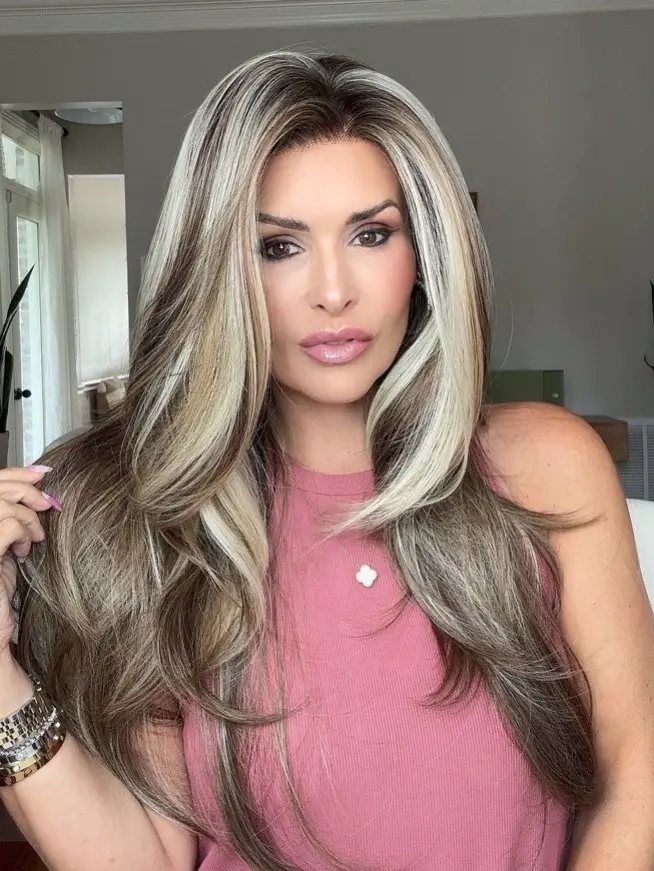 IMstyle Haizea Sandy Calico Glow Sunkissed Ash Blonde Balayage with Lowlights Silky Layer Glueless 13*4 Free Parting Lace Front Wig For Daily Wear