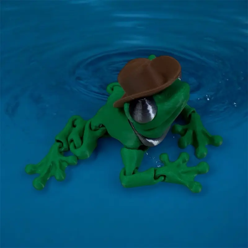 3D Printed Articulated Joints Plastic Cowboy Frog Fidget Toy - Unisex Stress Reliever, Green Western Desk Buddy Collectible, Clicky Critters Flexible Toy, 12+ Years, Choking Hazard Warning