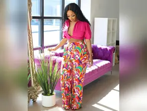 CROP TWIST FRONT TOP