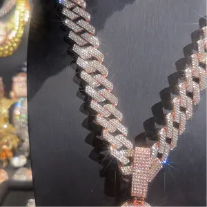 [Quick sale] Non-natural Crystal Necklaces & Pendants