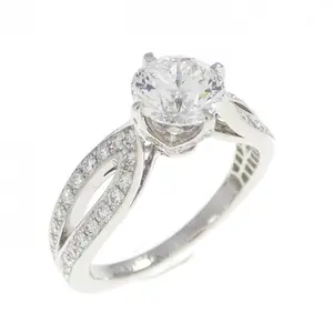 Boucheron Pont de Paris Platinum Ring