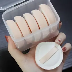 5 Round Portable Foundation Sponge Puffs with Container, Droplet Makeup Sponges, Air Cushion Powder Puffs, Travel Set Ideal for Women, Beauty Sponge, Makeup Friendly