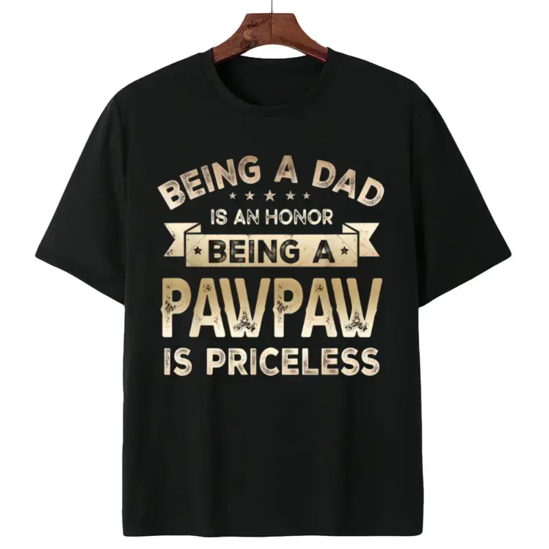 Comfortable Grandpa T-Shirt for Men – Casual Crew Neck with Priceless Grandpa Slogan and Paw Design