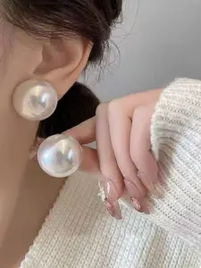 Women's Baroque Pearl Earrings,Big Size 16MM 20MM 22MM 25MM, Elegant High-End Design, Exaggerated Faux Pearls, Ball Studs, Vintage Style Jewelry Gift, High Quality Earrings
