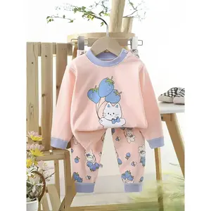 Girls' autumn and winter underwear set, cute cartoon cat and strawberry print, sweet and adorable style, soft and breathable fabric