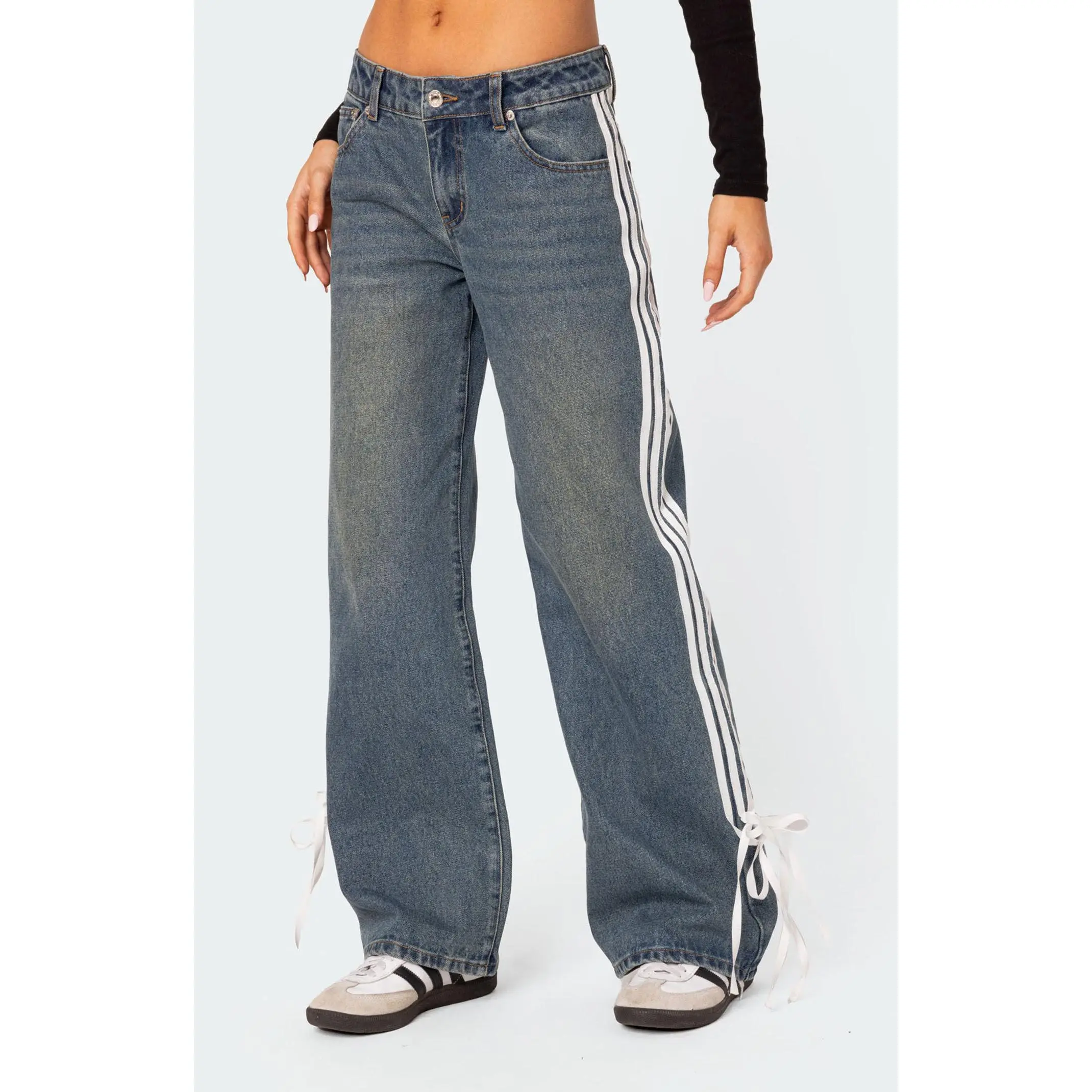 Edikted Women's Washed Low Rise Bow Ribbon Baggy Jeans Edikted Women's Washed Low Rise Bow Ribbon Baggy Jeans