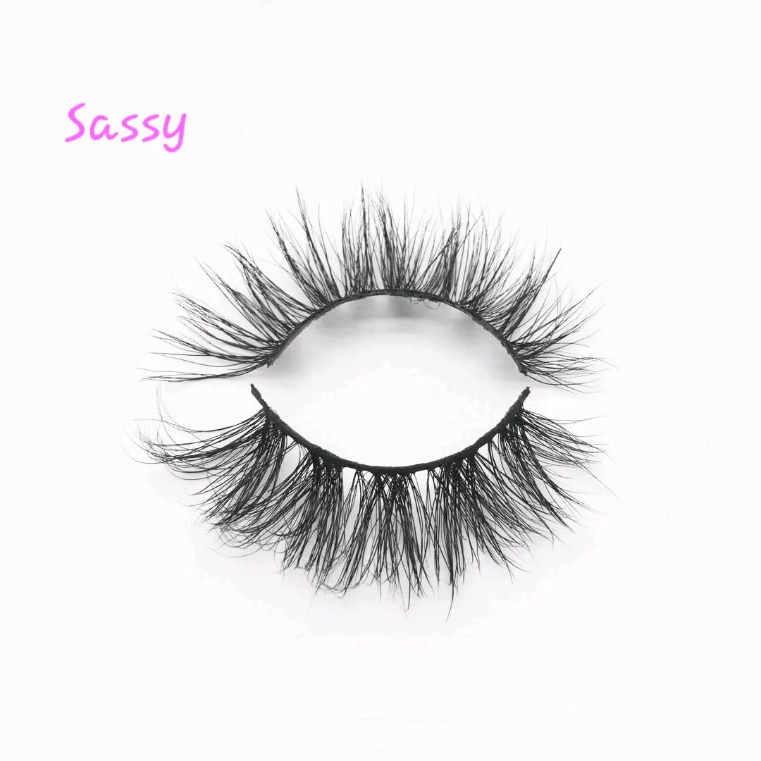 Fluffy Lashes for a Fuller and More Dramatic Eye-Catching Look
