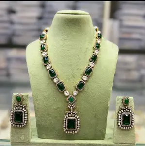 Mossanite AD Statement Necklace & Matching Earrings Set with Square Detailing in Green Color