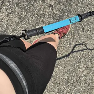 Product Review of iYoShop Hands Free Dog Leash with Zipper Pouch, Dual Padded Handles and Durable Bungee for Walking, Jogging and Running Your Dog from S**r