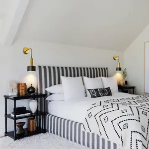 Minimalist Wall Lamp Bedroom Bedside Light, Nordic Modern Simple Living Room Hallway Hotel Room Background Wall Light, Decorative Wall Light