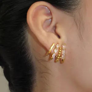 GANIA Elegant Women's Gold-Tone Geometric Stud Earrings Dazzling Fashion for Daily & Formal Wear Trendy Fashionable Accessories