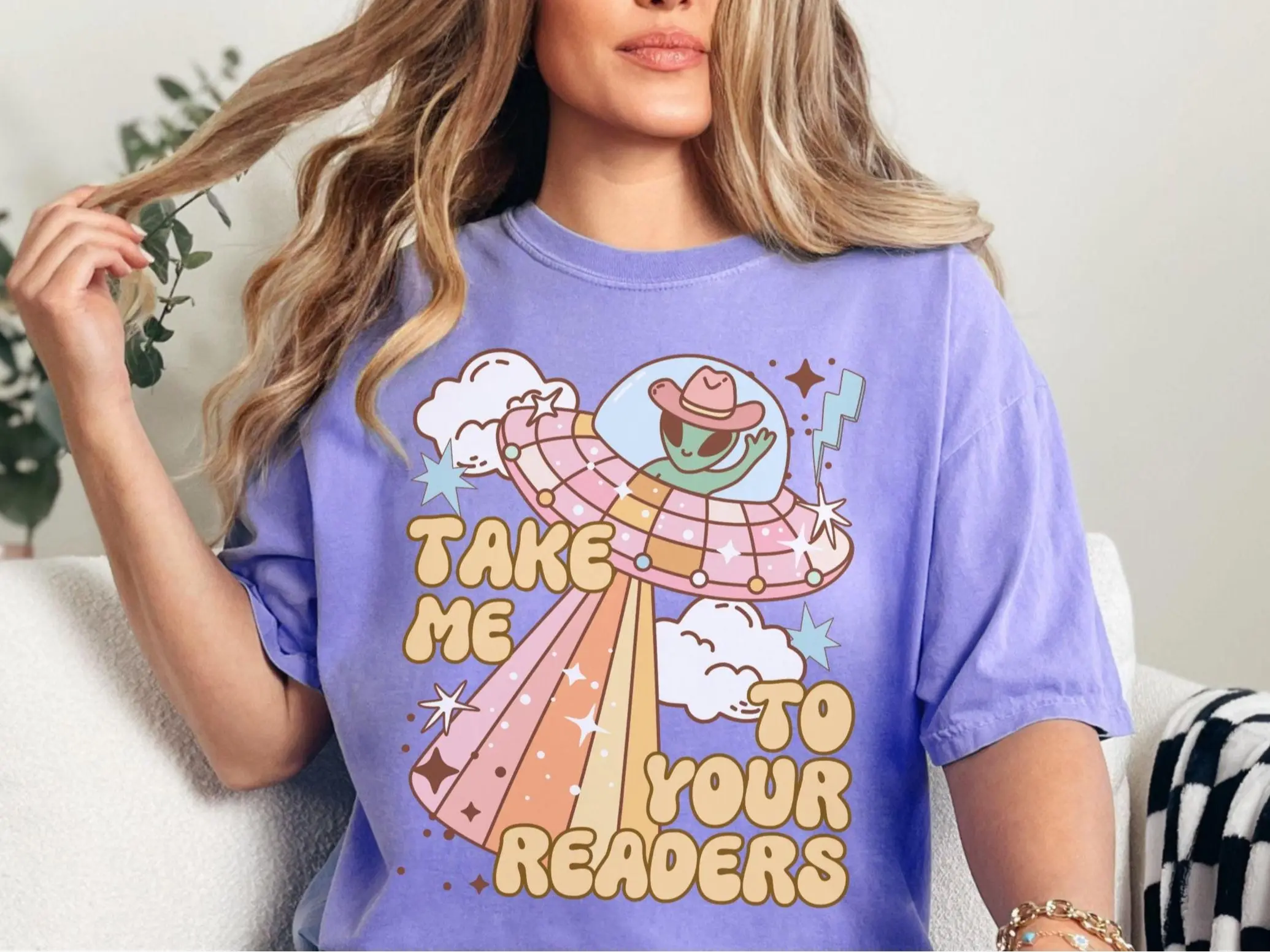 Alien Read Shirt, Comfort Colors Reading Teacher Tee, Reading Specialist Gift, Reading Coach, Literacy T-Shirt, Literacy Teacher, English Teacher