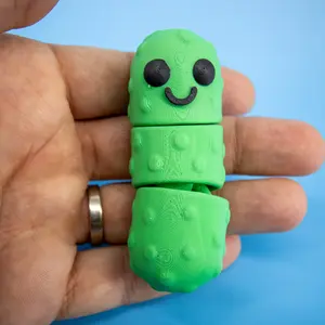 Pickle Fidget Keychain – 3D Printed Stress Relief Flexi Pickle, Fun Food Fidget for Kids, Unique Pickle Gift, Sensory Fidget for Anxiety