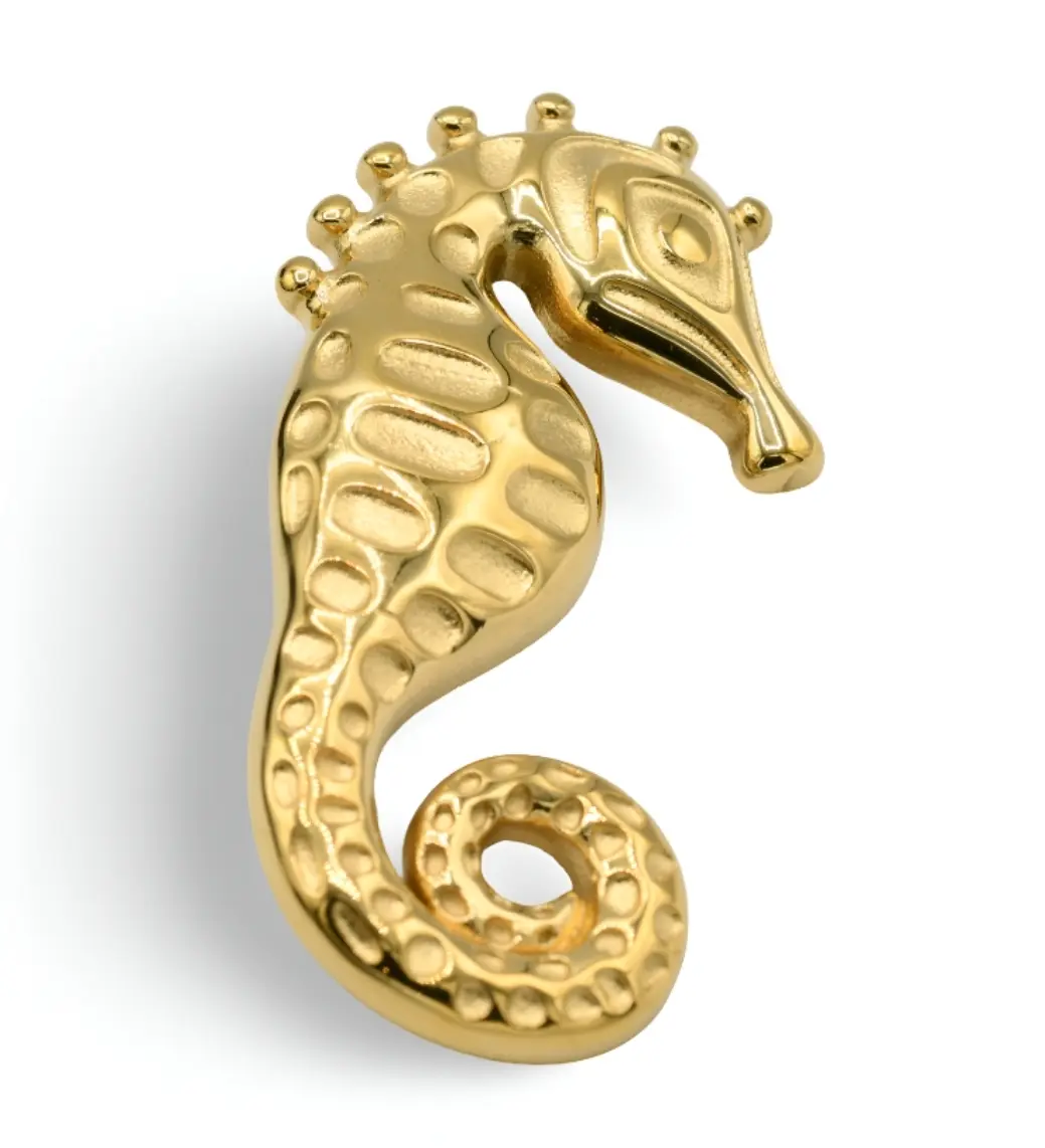 Seahorse Pin - Gold Finish with Intricate Design, Perfect for Personalizing Your Items