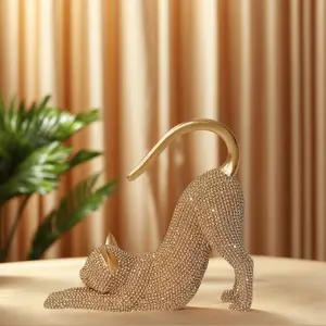 Golden Cat Statue Decoration, Ornaments, Perfect Gift for Cat Lovers, Ideal for Study Room, Shelf, Office Decor, Christmas, Mother's Day, Valentine's Day Gifts