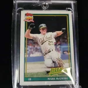 Topps 40thanniversary  baseball cards with stand and magnetic case. Mike Mcgwire