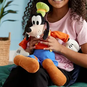 Disney Store Goofy Plush – Medium 18 1/2'' – Personalized Disney Store Goofy Plush – Medium 18 1/2'' – Personalized