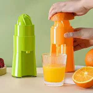 Random Color Rotating Fruit Juicer (1 Piece), Reusable Manual Fruit Presser, Fruit & Vegetable Juicer, Kitchen Gadgets