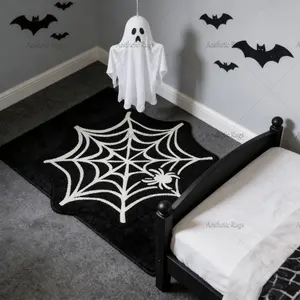 Gothic Spider Web Carpet, Soft Comfortable Plush Rug, Fluffy Bedroom Rug, Horror Atmosphere Home Decor, Hand Wash Only, Suitable for Living Room Bedroom, Washable Soft Rug