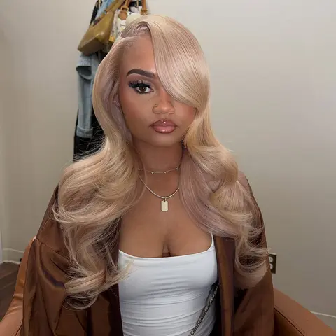 Ombre Blonde Milk Tea Color 13X6 Hd Transparent Lace Frontal 200% Density Body Wave Blonde Colored Brzilian Hair Wig Pre Plucked for Women